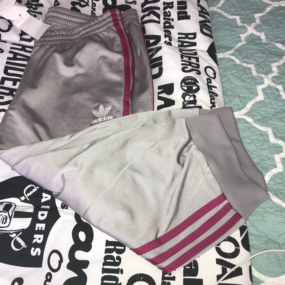 Adidas chevron capri crop pants